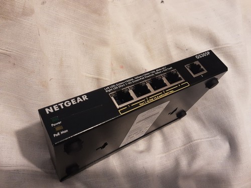 NETGEAR GS305P 5-Port PoE Unmanaged Gigabit Ethernet Switch NO PSU. Ref:netgear - Picture 2 of 6