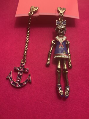 Betsey Johnson Ivy League Mismatched Skull Sailor Girl Earrings Rare - 11