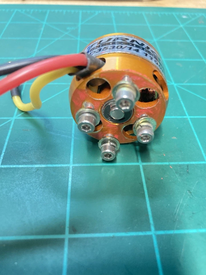 Motor Turnigy D3530/14 1100kv probado Foto 2 de 4
