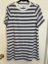 Old Navy Women’s Large Stripe Cotton T Shirt Dress Knee Length Gray And White