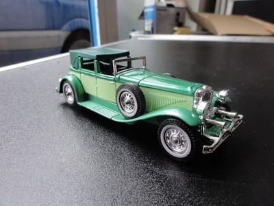 MATCHBOX MODELS OF YESTERYEAR Y-4 TOWN CAR