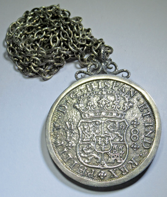1734 Hollandia Shipwreck Spanish Mexico 8 Reales Silver Necklace