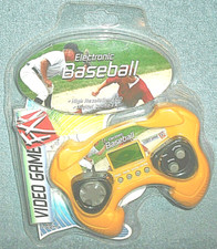 TOY QUEST ELECTRONIC BASEBALL FX VIDEO HANDHELD ELECTRONIC GAME 15820 - NEW