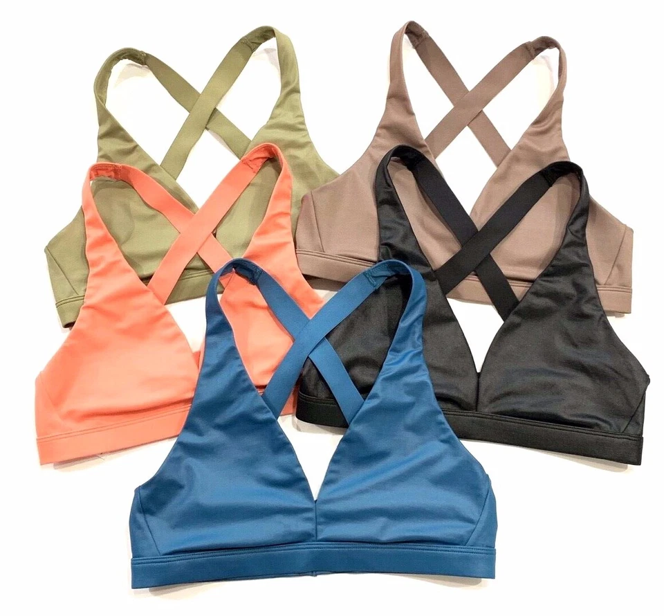 Sexy Sujetador Deportivo Victorias Secret Brillante Sumergir Aspecto Húmedo Sin Forro Inalámbrico Foto 2 de 2