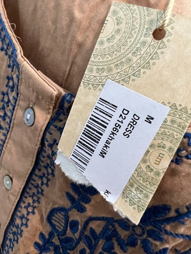 Urban Mangoz Dress Medium Bohemian Boho Hippie Beige Embroidered Sheer NWT - Picture 8 of 9