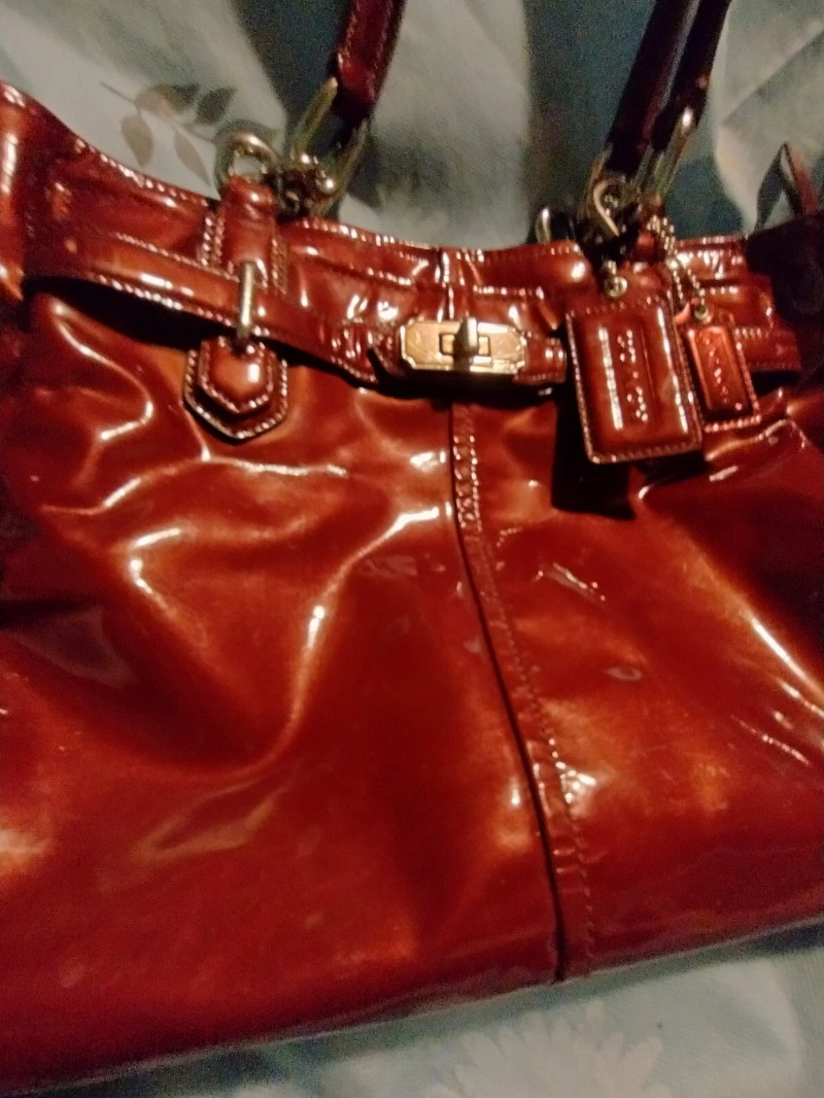 Coach Purse, Maroon leather N -J1293-F17855 Authentic Coach. 8in drop NWOT