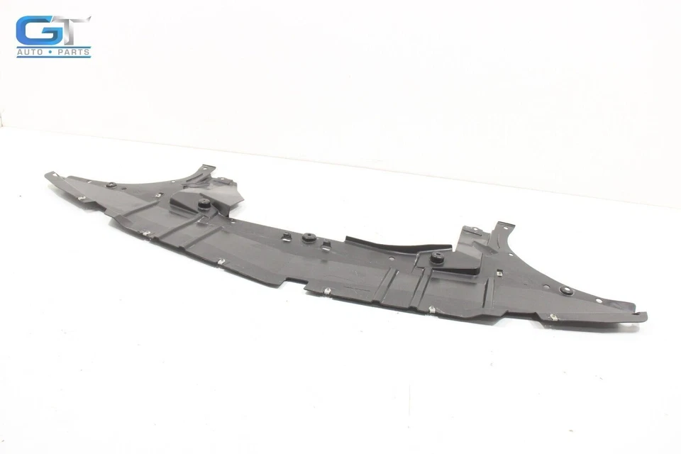 Chevrolet Equinox 2022-2023 deflector de aire delantero debajo de la carrocería protector contra salpicaduras OEM Foto 4 de 4