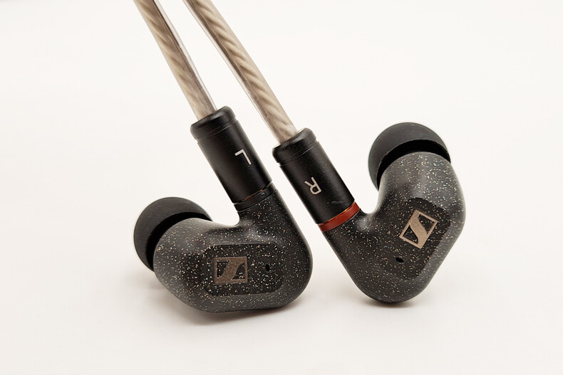 Silver Plated Audio Cable With mic For Sennheiser IE 300 IE Silver Plated Audio Cable With mic For Sennheiser IE 300 IE