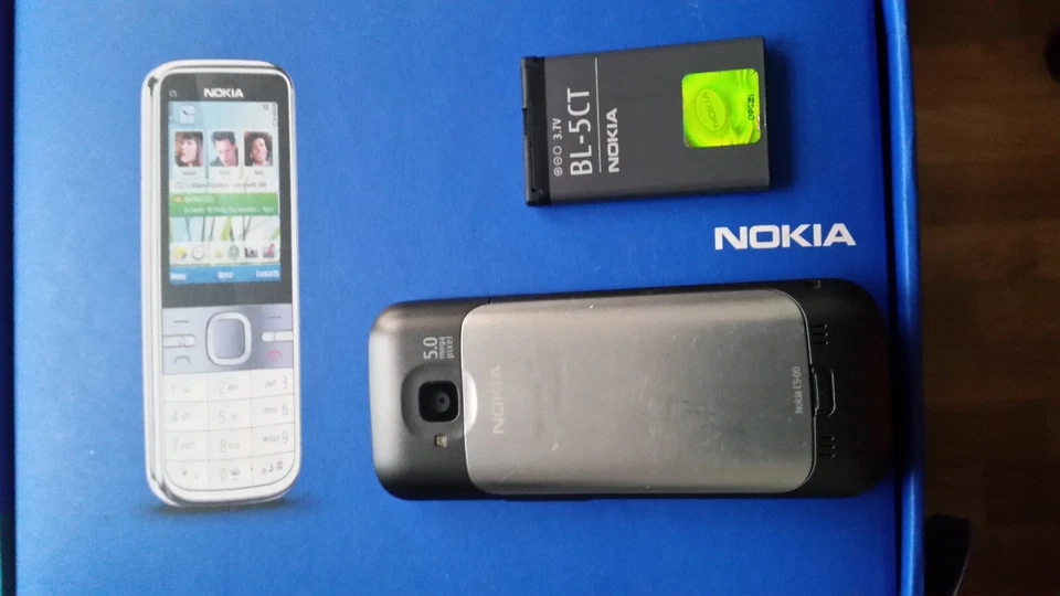 volle Funktion Bluetooth Handy Nokia C5-00 in warm/grau (ohne Simlock) RM-745 - Bild 2 von 3