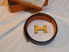 Hermès H 90 Martelee Gold belt buckle & Black/Orange Reversible leather strap 32