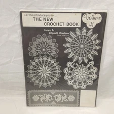 Designs By Elizabeth Hiddleson, Easy Crochet Volume 41 As Is Stained Read