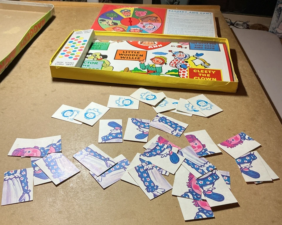 Milton Bradley Vintage Board Game Raggedy Ann 1956 Complete - Image 3 of 4