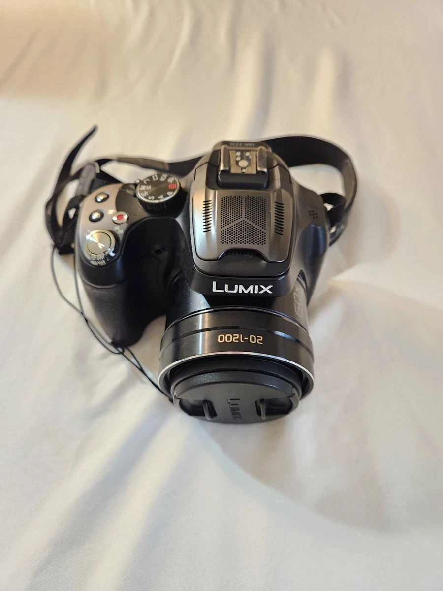 Panasonic Lumix DMC-FZ70 More than 40x Bridge Digital Cameras for