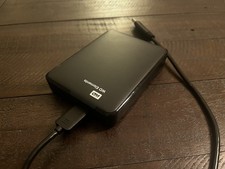 Western Digital WD Elements 2TB Portable Exte...