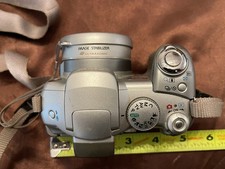 Cannon Power Shot S2 IS Camera 5 Mega Pixels Powers Up, Parts Only