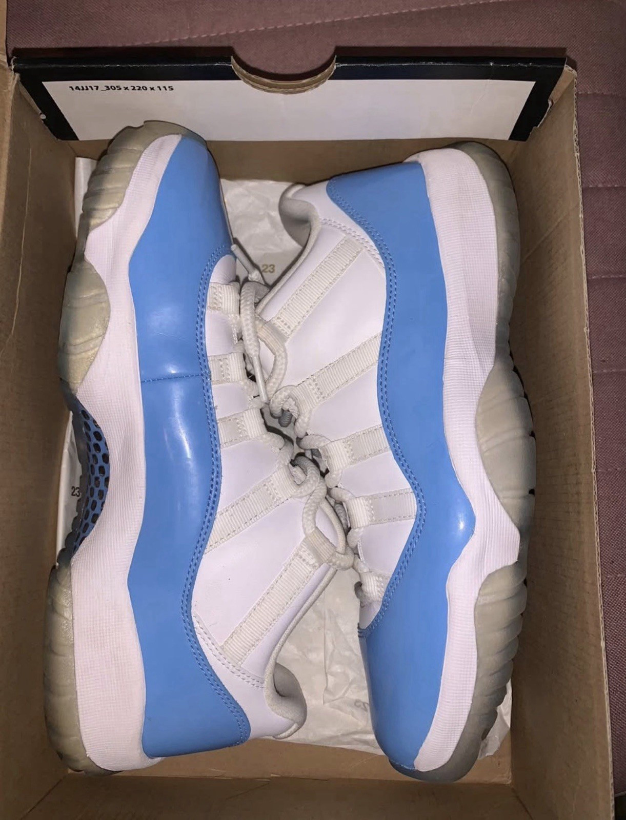 Jordan Air Jordan 11 Retro Low UNC 2017 White University 