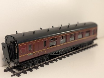 Leeds Company Spur O Bausatz gebaut LMS weinrot 3. Bremse Reisebus 8512