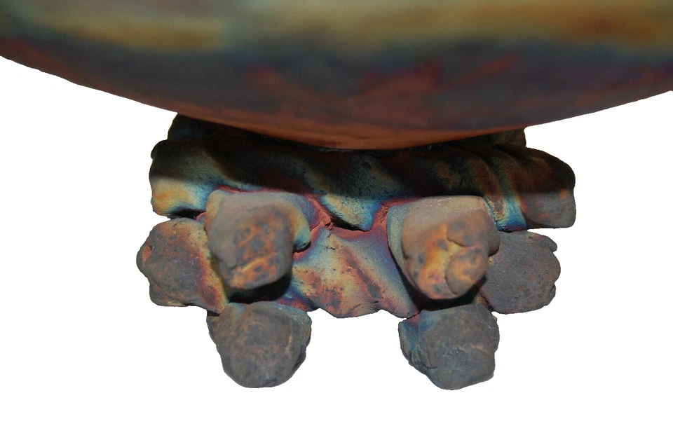 Olla Raku con Tapa Artista Firmada 14 1/2"W x 8"H M4578 Foto 2 de 4