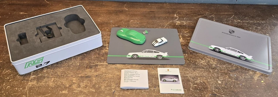 🔥RS 2.7 Collection WAP0508120G Computer Mouse Porsche USB Stick Pad Tin Box OOP - Image 2 of 4