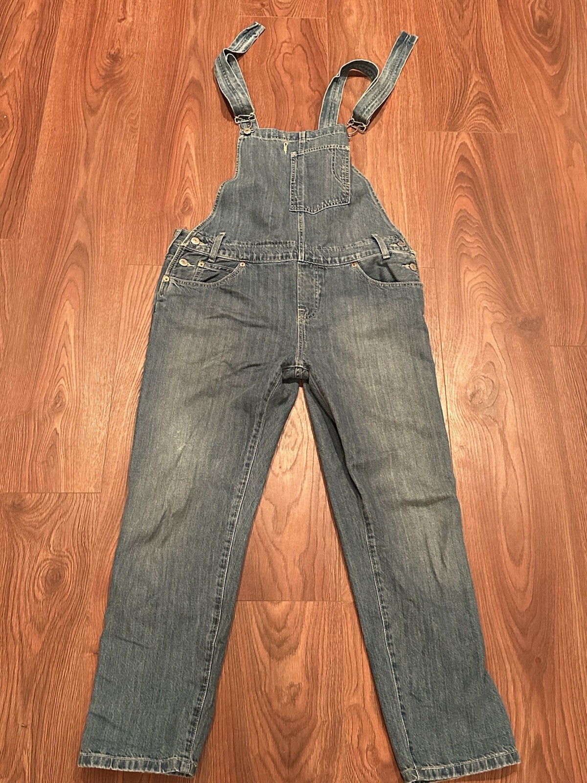 Levi’s Women’s Sz 36x26 Denim Jeans Bib Overalls Med Wash Classic Retro