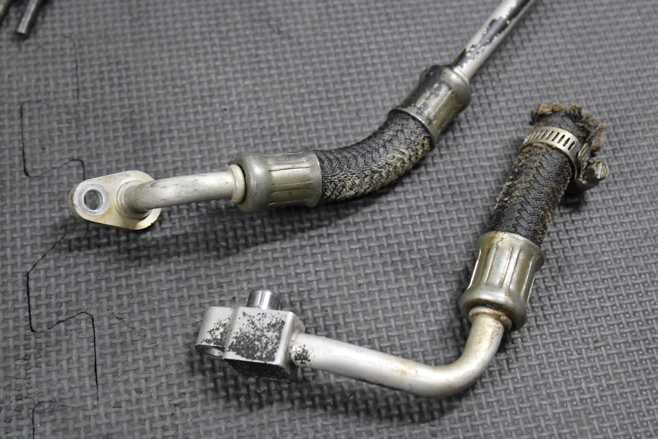 2009 YAMAHA YZ250F BOMBA DE ÓLEO DE MOTOR FABRICANTE DE EQUIPAMENTO ORIGINAL 5XC-13464-30-00 5XC-13465-30-00 - Imagem 3 de 4