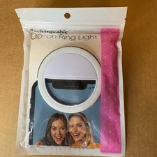 Rechargeable Clip-on Selfie Light 3 Light Levels Stocking Stuffer New in Package