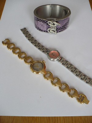 Damenuhren Konvolut 3 Uhren, Dolce & Gabbana, Beverly Hills Polo Club 2xBatt neu