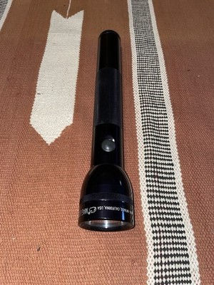 Vtg Mag-Lite 3 D Cell 12.5  Flashlight, Black, LED Bulb, USA Batteries Included