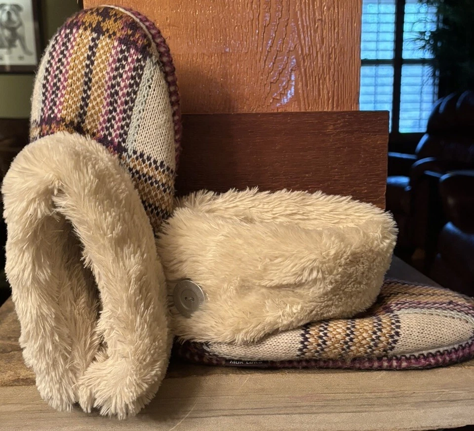 Muk Luks womens slippers size xl 11 - Image 2 of 2