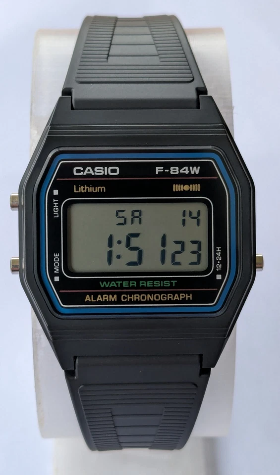CASIO Model F-84W Classic/Retro JDM Digital Watch *US SELLER* - Image 2 of 4