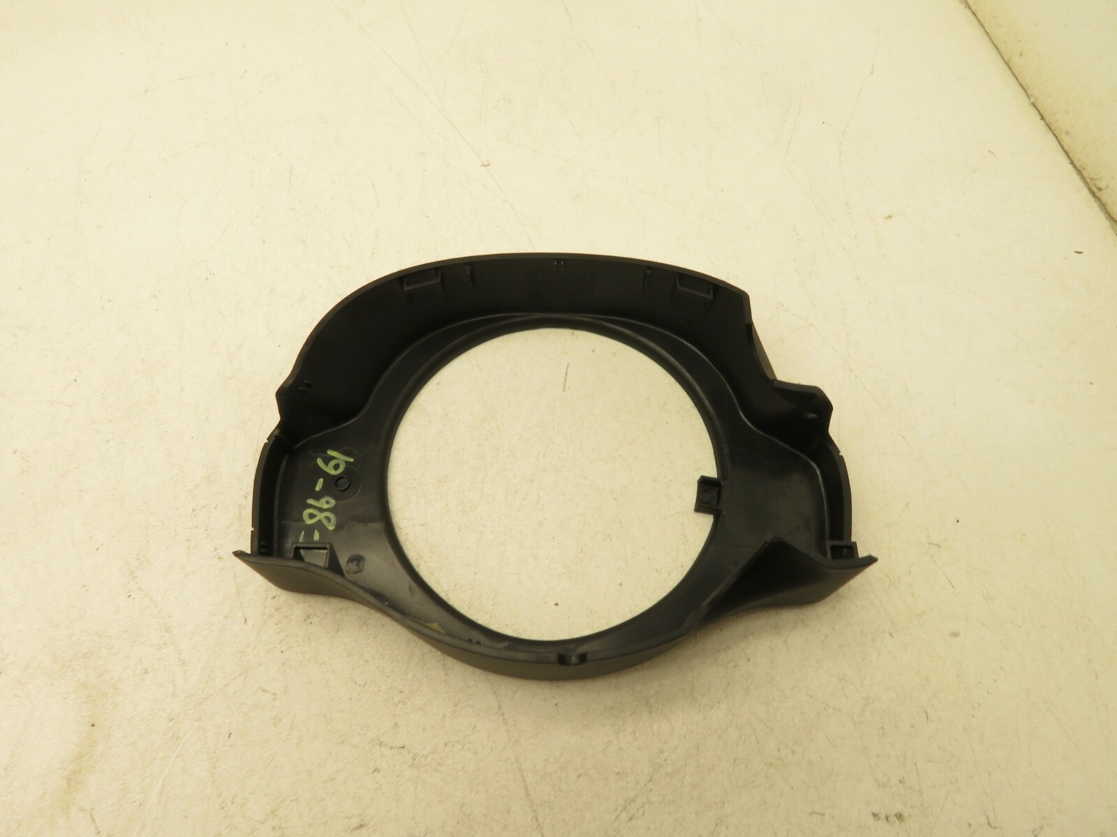 2014 - 2017 MASERATI GHIBLI FRONT STEERING COLUMN BEZEL TRIM COVER BLACK OEM