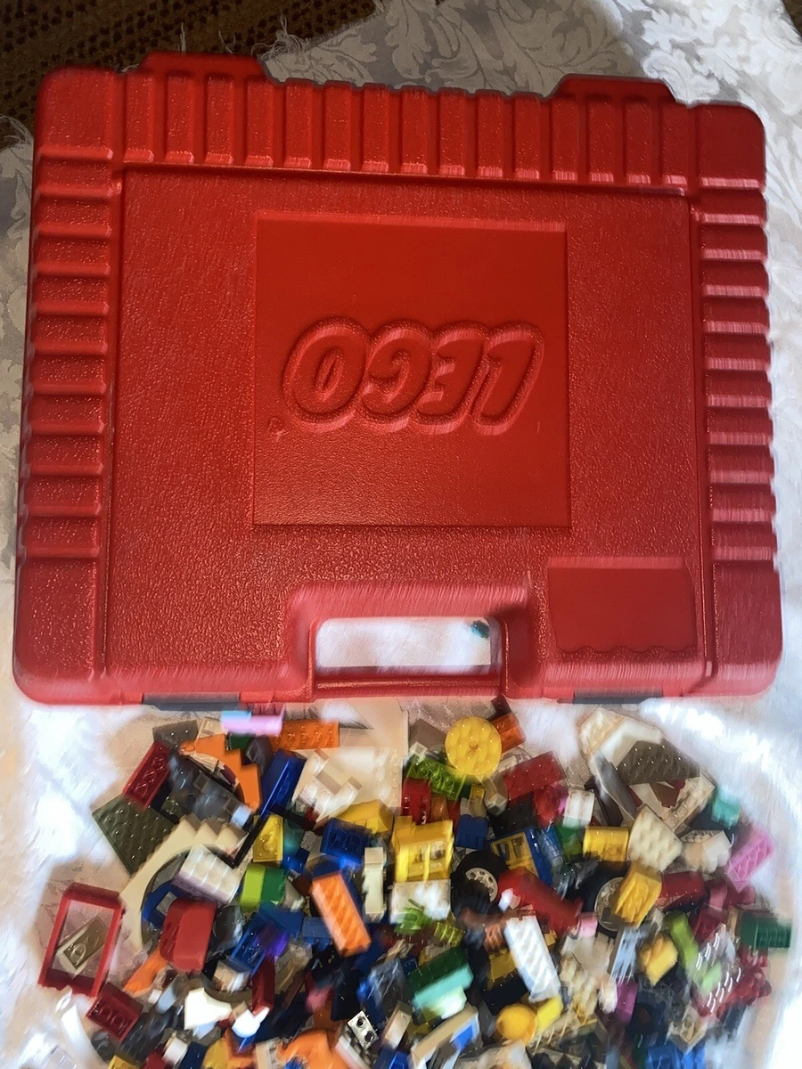 LEGO - Vintage 1985 Red Storage Box with over 750 Lego Pieces.