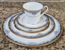 Vintage Noritake Fine Bone China - MI AMOR 5 piece place setting