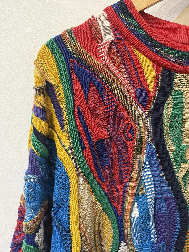 Suéter 3D Vintage Tundra Canadá Estilo Coogi Multicolorido Arco-íris Anos 90 Tamanho Médio - Imagem 2 de 4