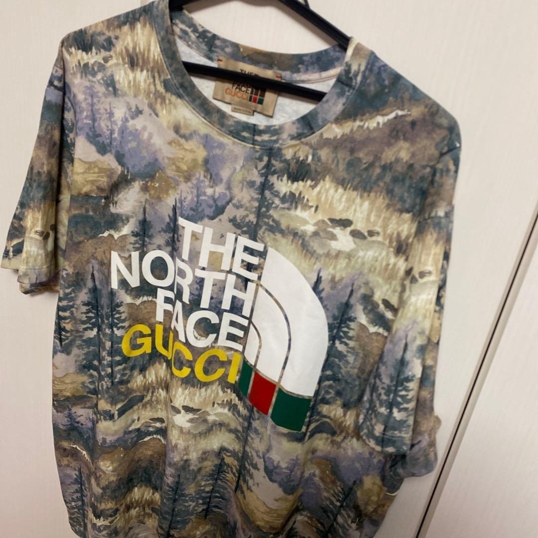 The North Face X Gucci  T-Shirt Size L  Real Tree Camo Authentic image 2