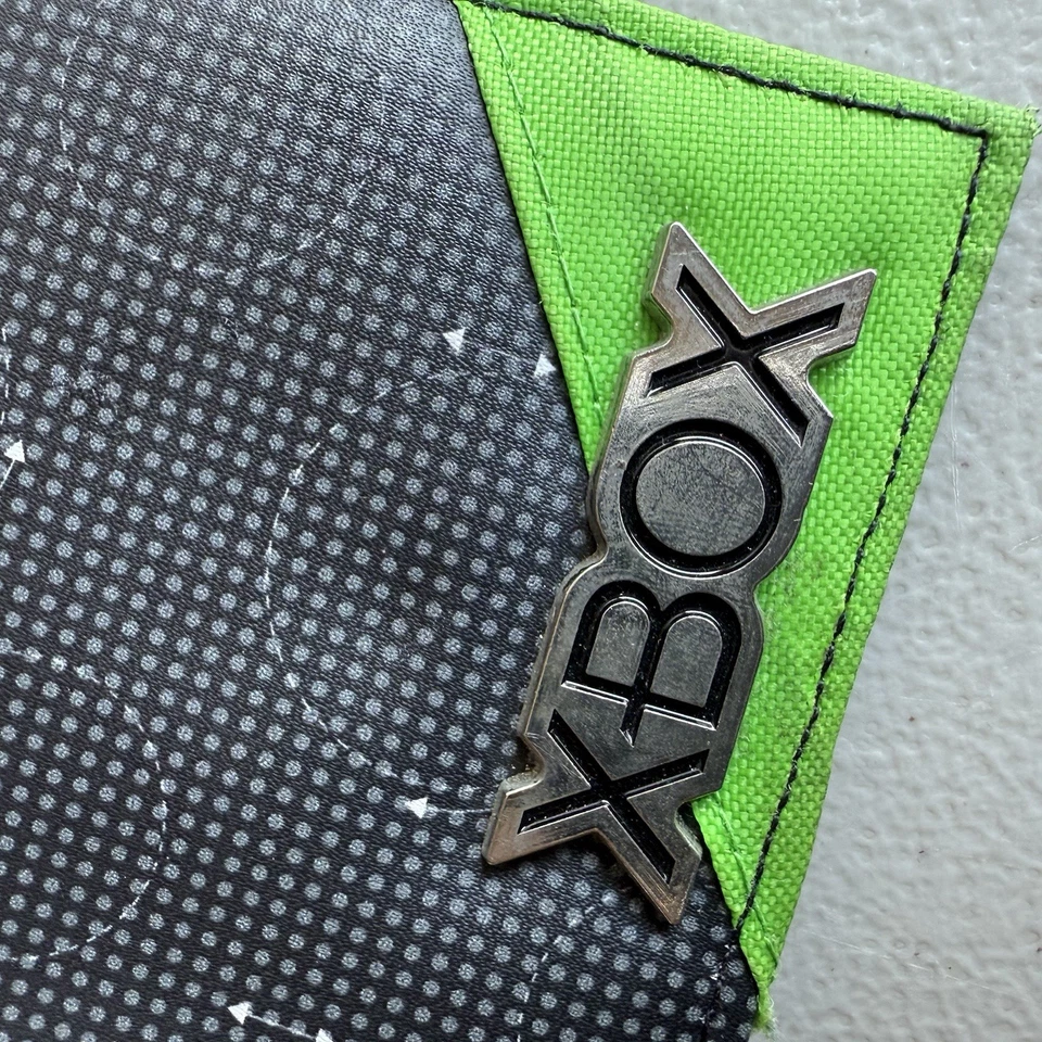 Xbox Embossed Print Bi-Fold Wallet Green Black - Image 4 of 4