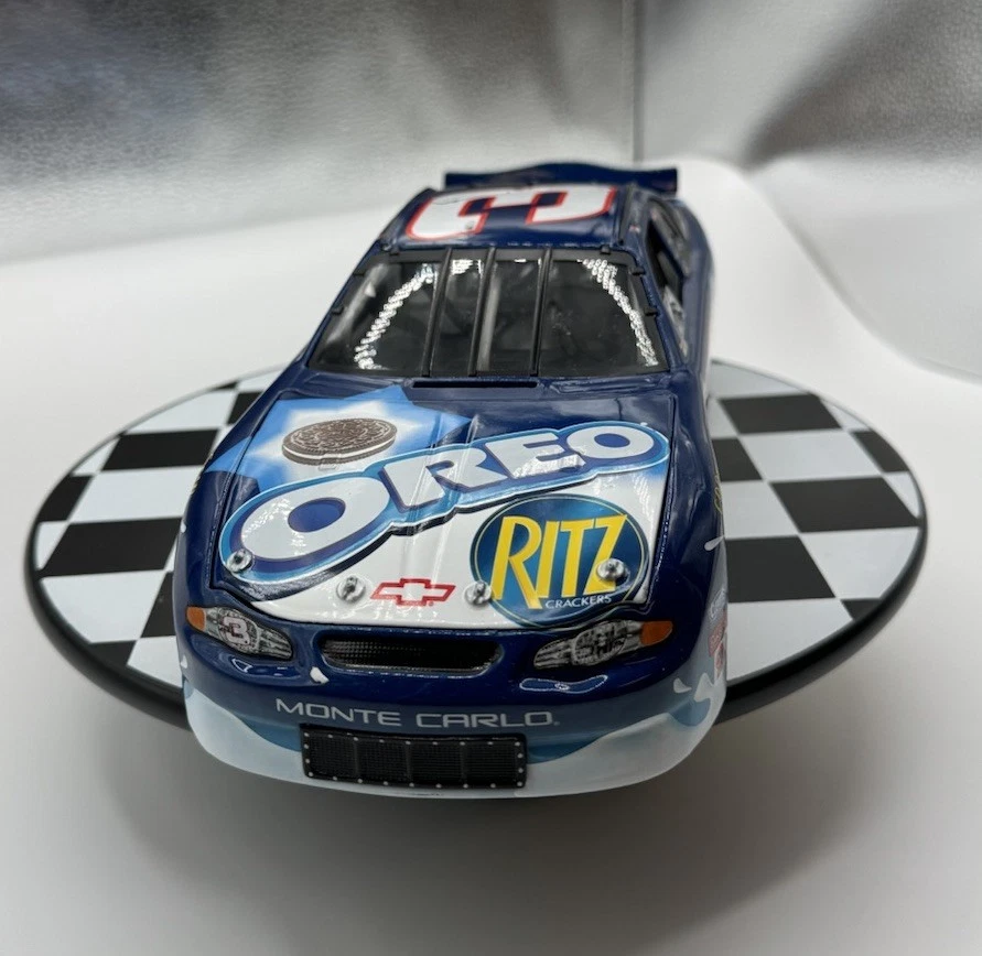 1:18 Scale Action Dale Earnhardt Jr. #3 Oreo/Ritz 2002 Monte Carlo 102405 NEW  - Image 3 of 4