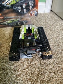 LEGO TECHNIC: RC Tracked Racer (42065)