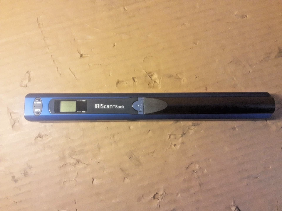 Iris Iriscan Scan Book 2 Handheld Portable Fast Easy Book Document Scanner  - Image 3 of 4