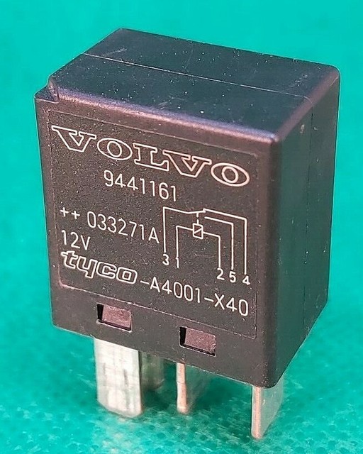 Реле volvo 9441161