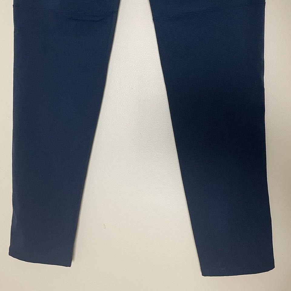 Lululemon Commission Pants Men's Size 30 Blue Warpstreme Slim Fit