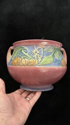 VINTAGE ROSEVILLE PINK BANEDA ART POTTERY JARDINIERE VASE 7 "HIGH 8" WIDE