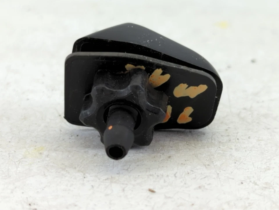 Pontiac G6 2009 boquilla de lavado negra FYBYB Foto 2 de 4