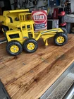 Tonka Pressed Steel Road Grader Yellow Construction Vehicle Toy