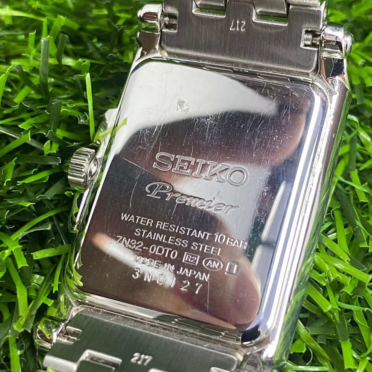 Rare Seiko Premier Quartz 7N32-0DT0 White Dial Roman Two Tone