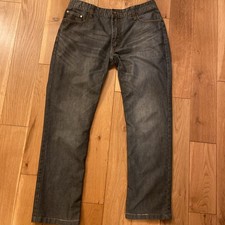 Hugo Boss Men’s Blue Jeans. W 35 Inch. Leg 31. Good. Taylored. Pre owned.