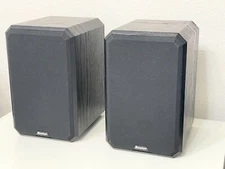 Boston Acoustics HD5 Bookshelf Stereo Speakers
