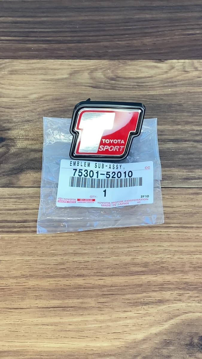 GENUINE TOYOTA FRONT EMBLEM BADGE FITS YARIS T SPORT 75301-52010