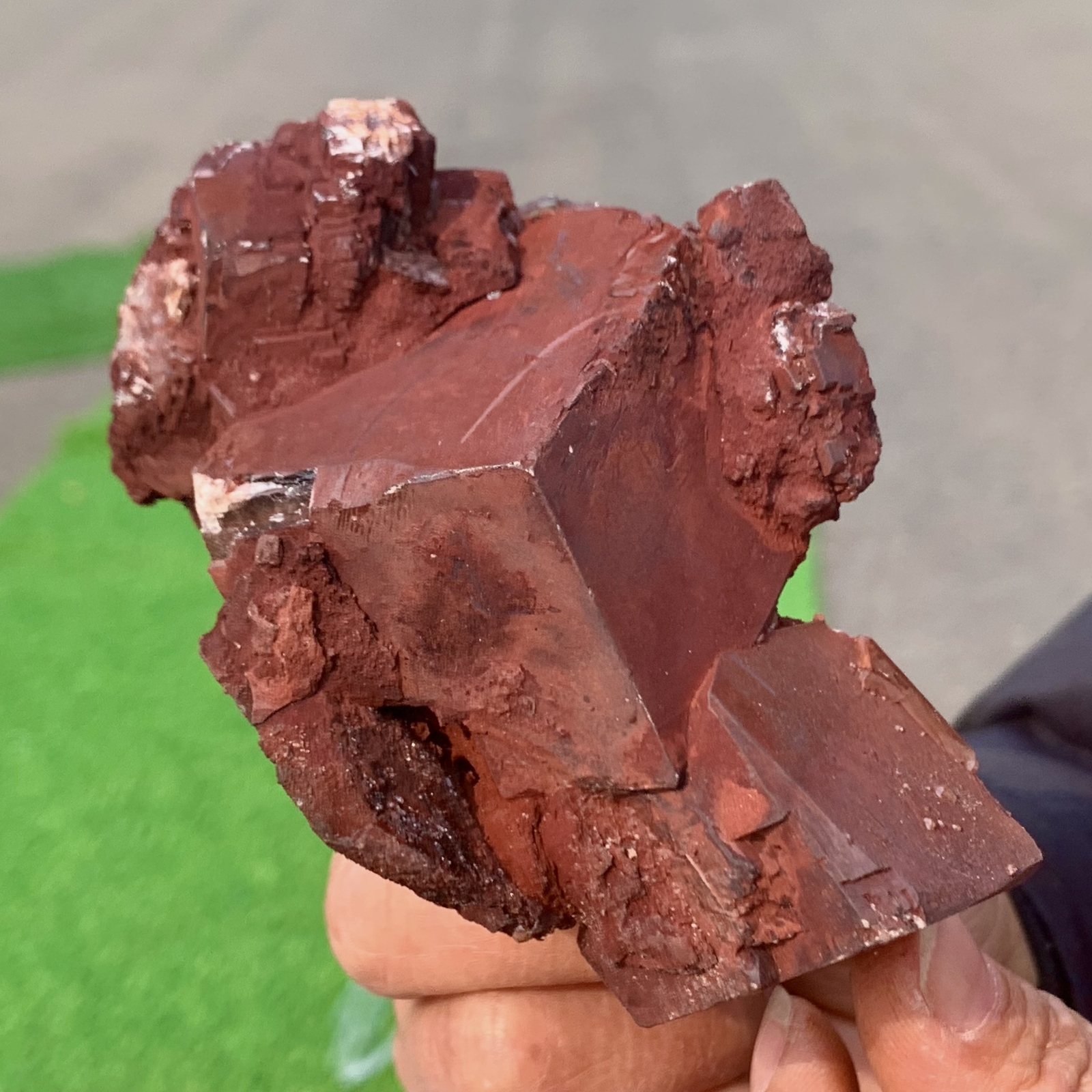 281G Rare Cube Chocolate Calcite Crystal Mineral Specimen for Collectors