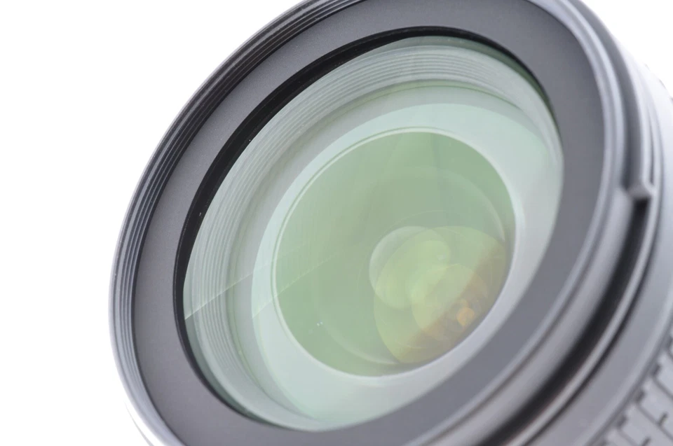 Objectif Nikon AF-S DX 18-105 mm f/3,5-5,6 G ED VR Zoom F Mount #32029903 JP - Photo 2/4